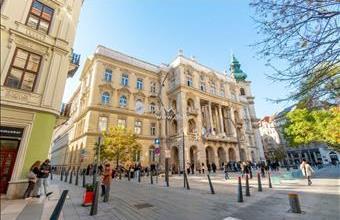 Eladó Budapest V. kerületi tégla lakás hirdetés (79949439)