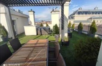 Eladó Budapest VI. kerületi tégla lakás hirdetés (77748444)