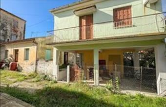 Eladó Görögországi családi ház hirdetés (67666429)