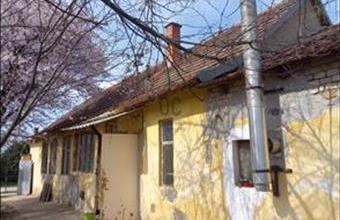 Eladó Felsőszentiváni családi ház hirdetés (68673837)