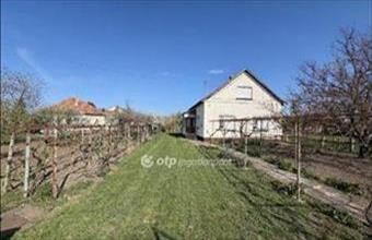 Eladó Bárándi családi ház hirdetés (33315735)