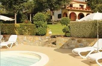 Eladó Olaszországi családi ház hirdetés (85799947)