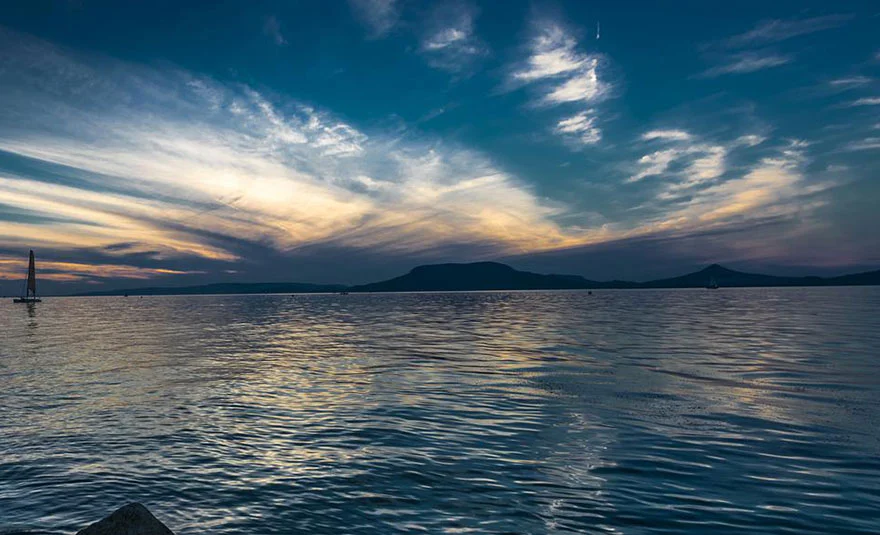 Nagyot a használt házak ára a Balaton körül, de helyenként már stagnálnak az árak