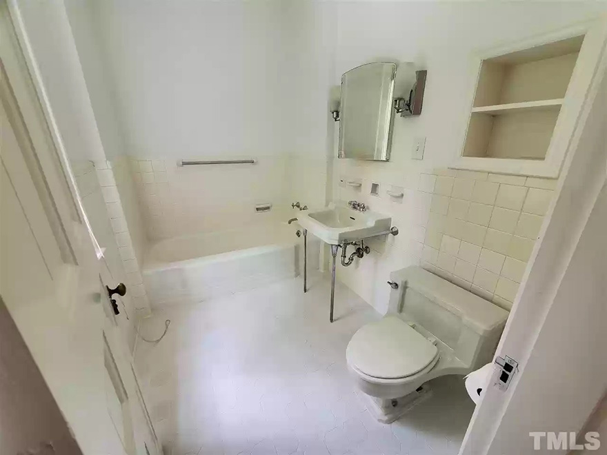 Az utolsó lépcsőfok háza - fürdő