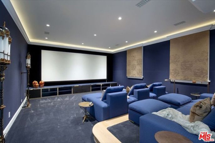 Justin Bieber és Hailey Baldwin rezidenciája Beverly Park-ban