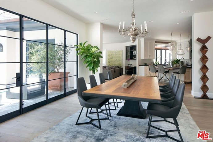 Justin Bieber és Hailey Baldwin rezidenciája Beverly Park-ban