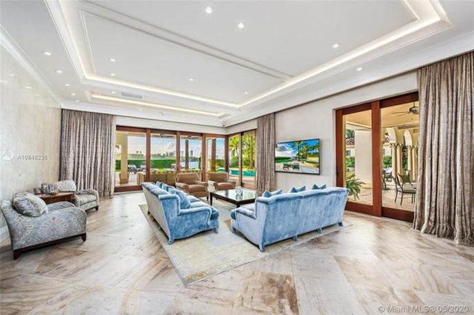 Jennifer Lopez és Alex Rodriguez kúriája a Sztárok Szigetén