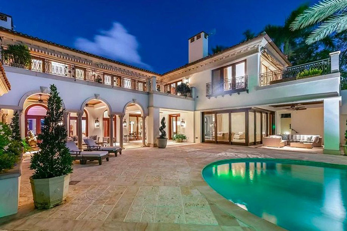 Jennifer Lopez és Alex Rodriguez kúriája a Sztárok Szigetén