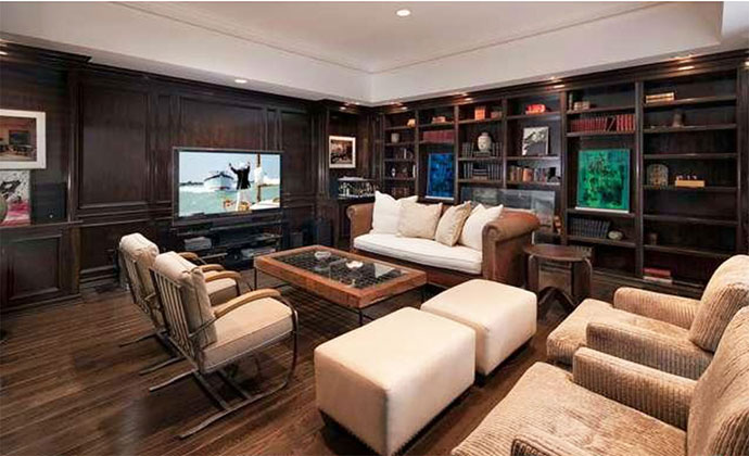 Reese Witherspoon új kúriája, könyvtár