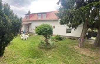 Eladó Váci családi ház hirdetés (69354984)