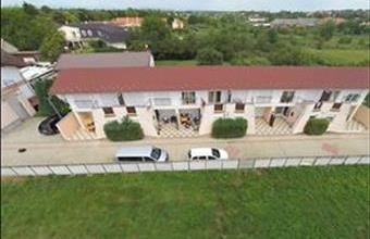 Eladó Siófoki sorház hirdetés (34649325)