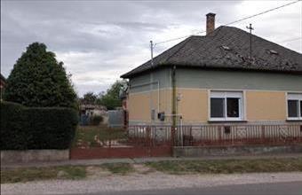 Eladó Kaposvári családi ház hirdetés (24245744)
