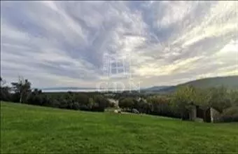 Eladó Dörgicsei lakóövezeti telek hirdetés (73936432) Eladó Dörgicsei lakóövezeti telek hirdetés (73936432)