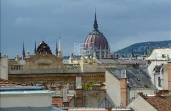 Eladó Budapest VI. kerületi tégla lakás hirdetés (69493157)