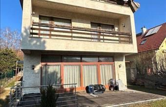 Eladó Budapest II. kerületi családi ház hirdetés (87264736)