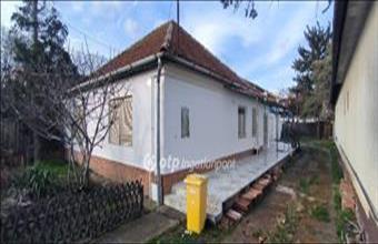 Eladó Gyulai családi ház hirdetés (43794437)