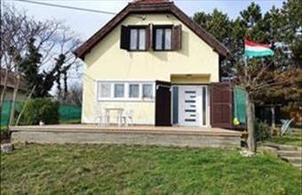 Eladó Bári hétvégi ház hirdetés (32374937)