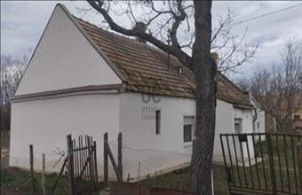 Eladó Kisberzsenyi családi ház hirdetés (11816579)
