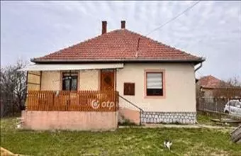 Eladó Egerlövői családi ház hirdetés (55639572)