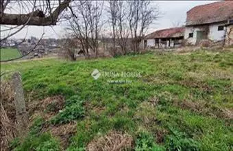 Eladó Pázmándi lakóövezeti telek hirdetés (55951433) Eladó Pázmándi lakóövezeti telek hirdetés (55951433)