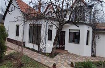 Eladó Szegedi családi ház hirdetés (65117618)