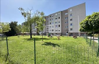 Eladó Székesfehérvári panel lakás hirdetés (54454947)