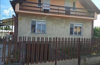 Eladó Tiszaföldvári családi ház hirdetés (75589325)