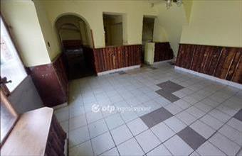 Eladó Szentesi családi ház hirdetés (97844432)