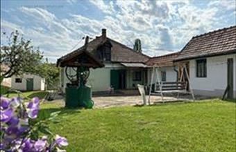 Eladó Pilisvörösvári családi ház hirdetés (36687156)