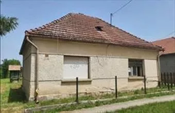 Eladó Gelsei családi ház hirdetés (76233454) Eladó Gelsei családi ház hirdetés (76233454)
