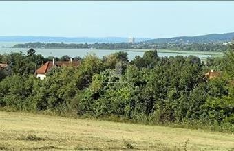 Eladó Balatonfűzfői lakóövezeti telek hirdetés (96397242)