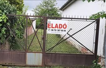 Eladó Csongrádi lakóövezeti telek hirdetés (26468247)