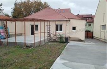 Eladó Egeri családi ház hirdetés (77761564)