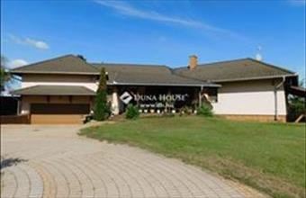 Eladó Kecskeméti családi ház hirdetés (97352596)