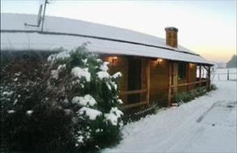 Eladó Kerepesi családi ház hirdetés (31427921)