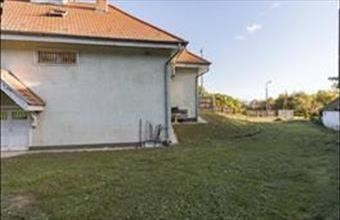 Eladó Honti üzlethelyiség utcafronton hirdetés (47779941)