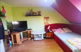 Eladó Szigetszentmiklósi sorház hirdetés (77394851)