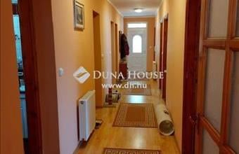 Eladó Székesfehérvári családi ház hirdetés (97459377)