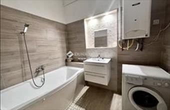 Eladó Pécsi házrész hirdetés (77722639)