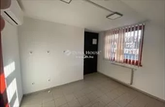 Kiadó Kecskeméti egyéb üzlethelyiség hirdetés (87859494) Kiadó Kecskeméti egyéb üzlethelyiség hirdetés (87859494)