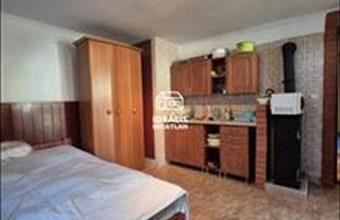 Eladó Poroszlói családi ház hirdetés (41725923)