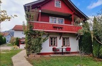 Eladó Ausztriai családi ház hirdetés (76493937)