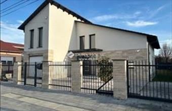 Eladó Vecsési családi ház hirdetés (92849873)