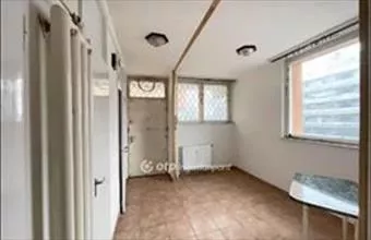 Eladó Budapest XIX. kerületi csúsztatott zsalus lakás hirdetés (29251355) Eladó Budapest XIX. kerületi csúsztatott zsalus lakás hirdetés (29251355)