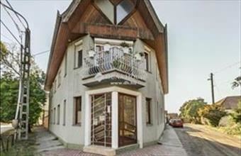 Eladó Nagykőrösi családi ház hirdetés (92291237)