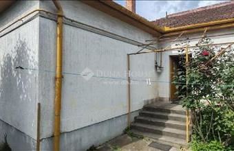 Eladó Kecskeméti családi ház hirdetés (73343847)