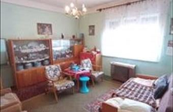 Eladó Szegedi családi ház hirdetés (57595429)