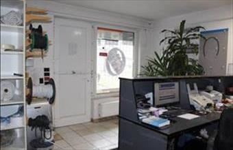 Eladó Szolnoki egyéb üzlethelyiség hirdetés (49639377)