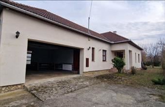 Eladó Bodrogkeresztúri családi ház hirdetés (73949629)