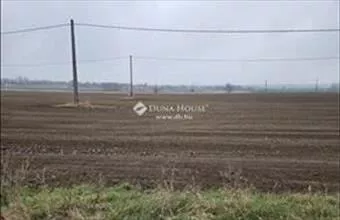 Eladó Fülei lakóövezeti telek hirdetés (47957332) Eladó Fülei lakóövezeti telek hirdetés (47957332)